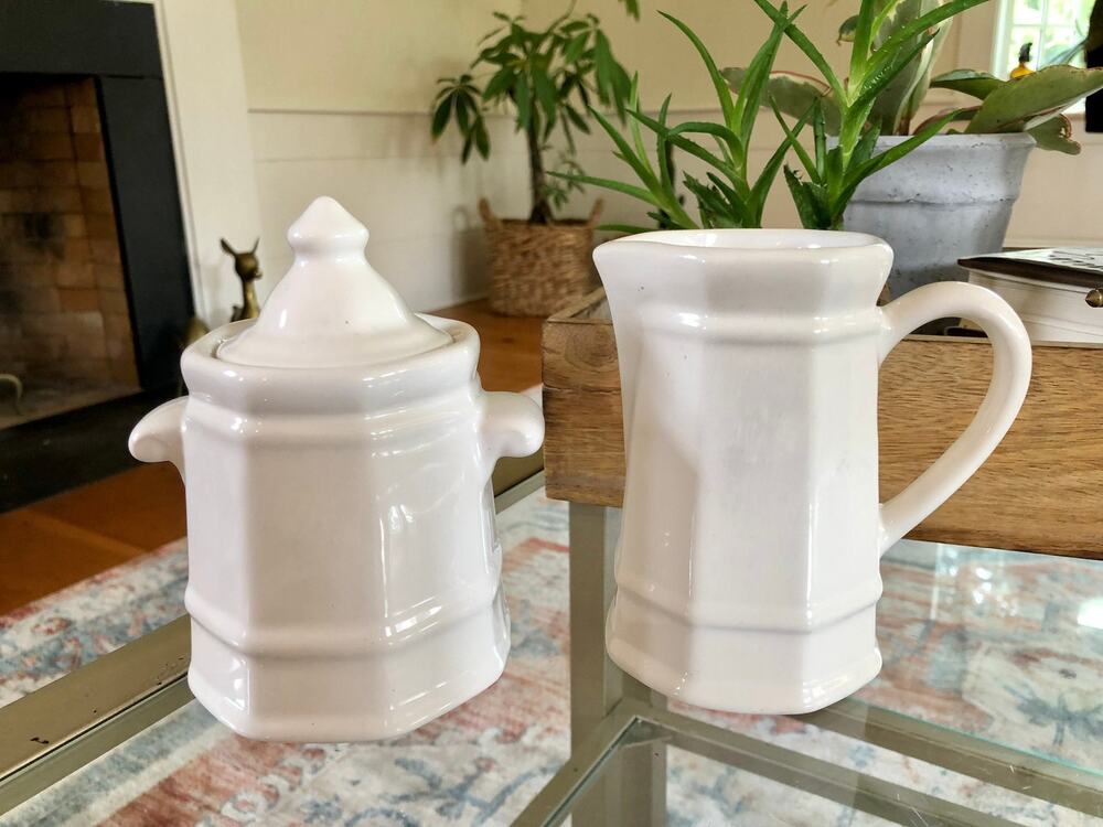 Pfaltzgraff Heritage Sugar and Creamer Set White Octagon Stoneware USA